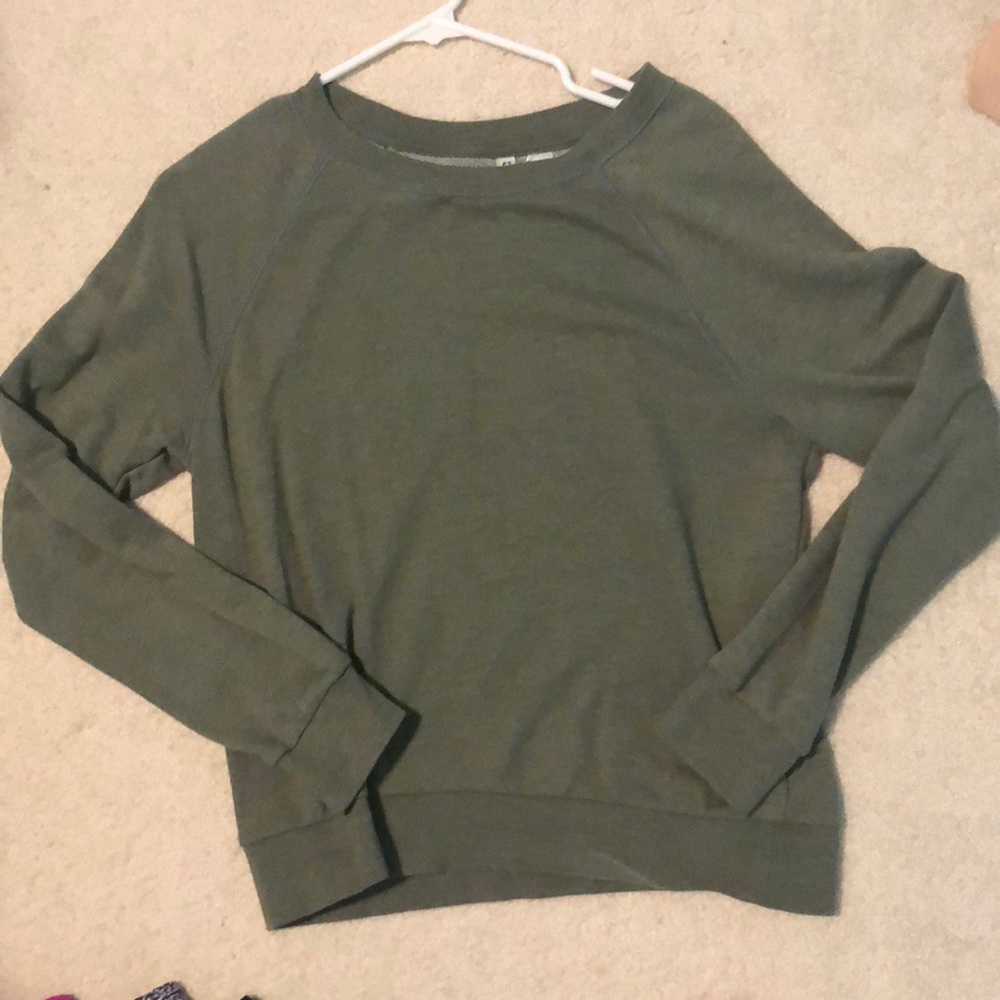 Crew neck